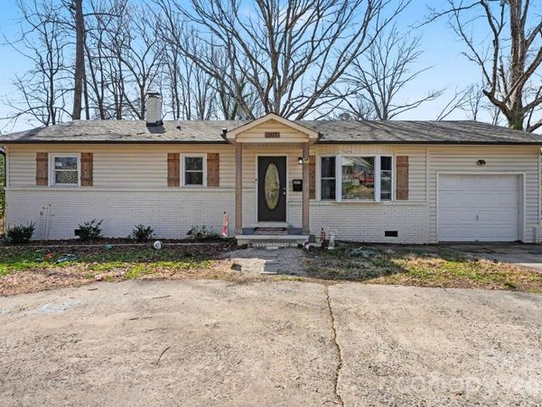 207 Hovis Road , Stanley, NC 28164