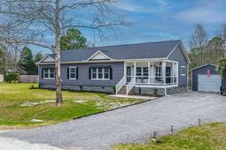 164 Albacore Road photo 4