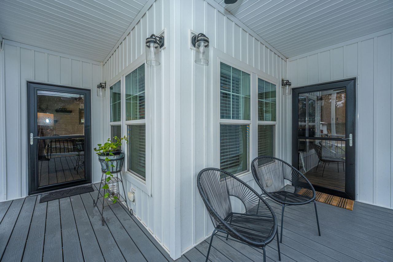 164 Albacore Road Photo 5