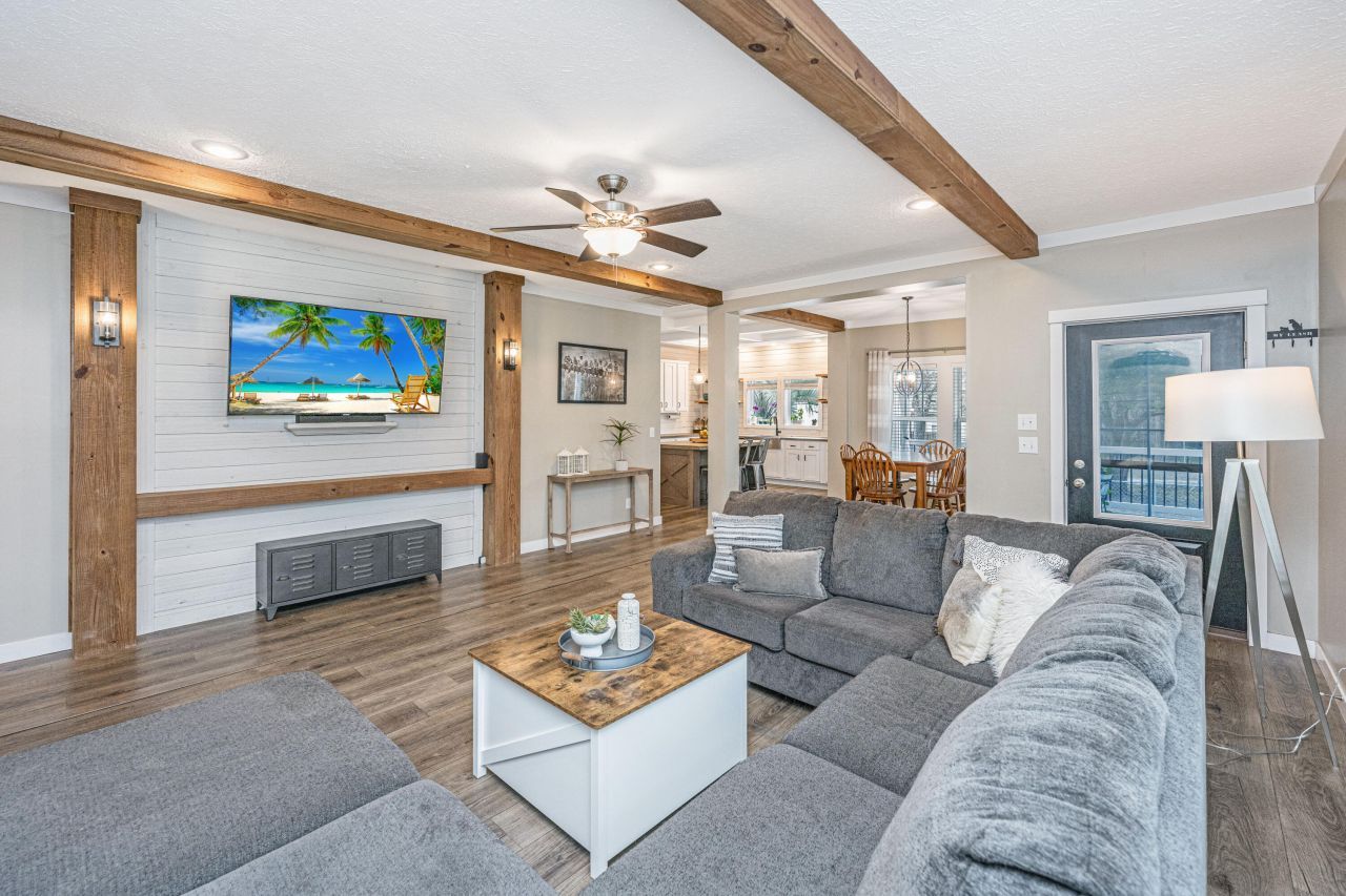 164 Albacore Road Photo 6