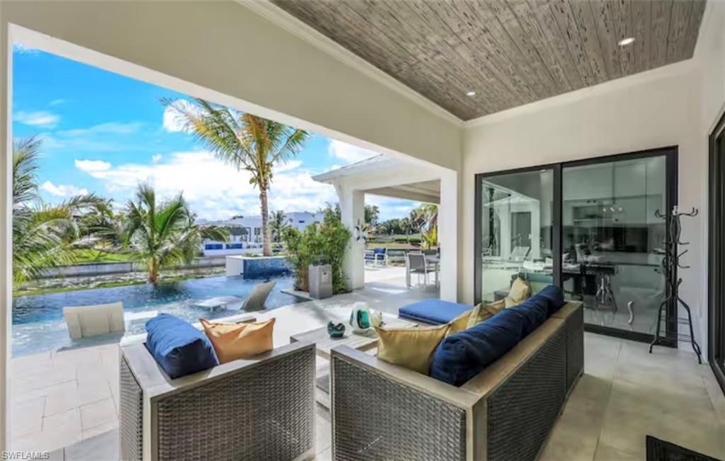 2405 SW 11th Ave, Cape Coral, FL 33991 Photo