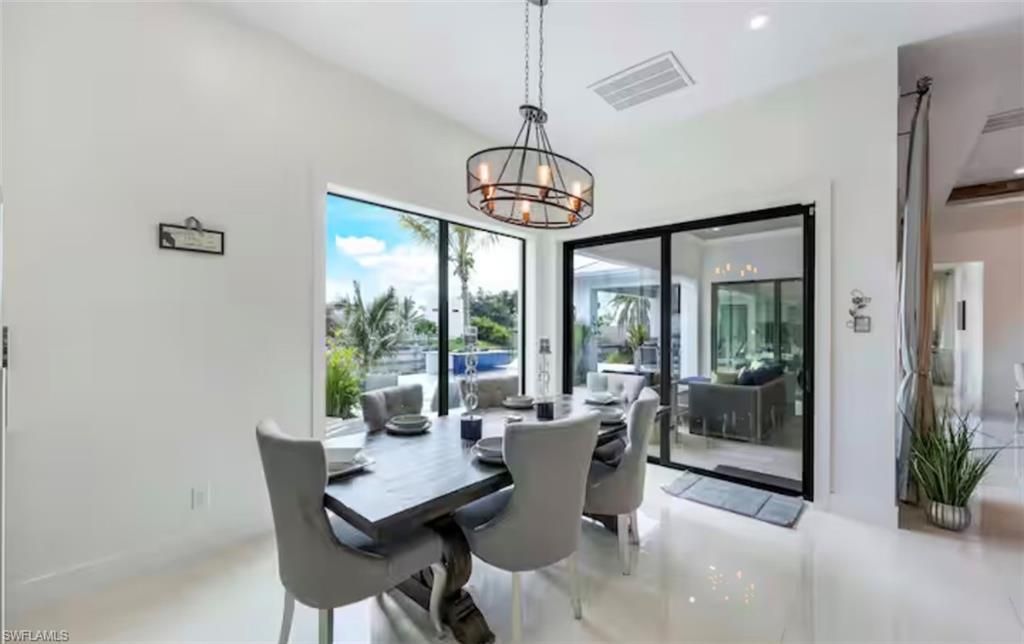 2405 SW 11th Ave, Cape Coral, FL 33991 Photo