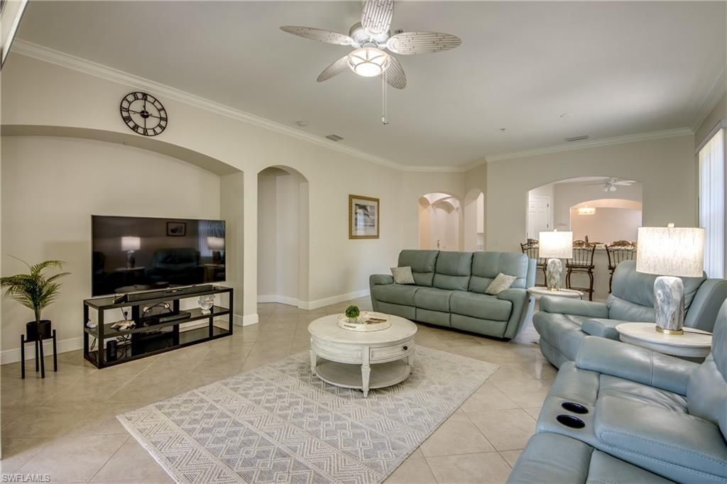 5912 Tarpon Gardens Cir, Unit 201, Cape Coral, FL 33914 Photo