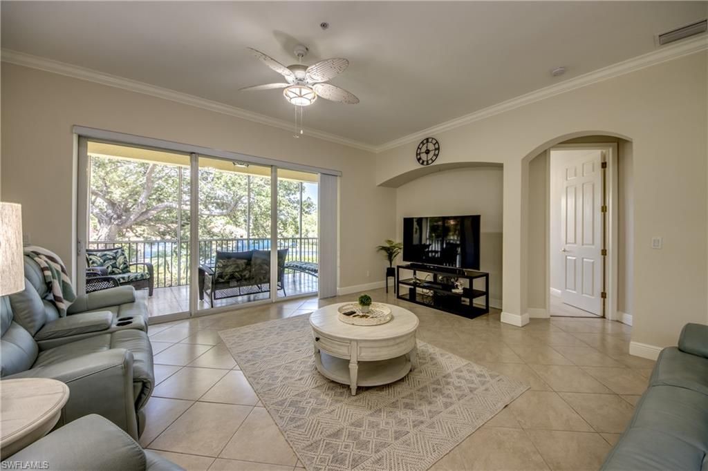 5912 Tarpon Gardens Cir, Unit 201, Cape Coral, FL 33914 Photo