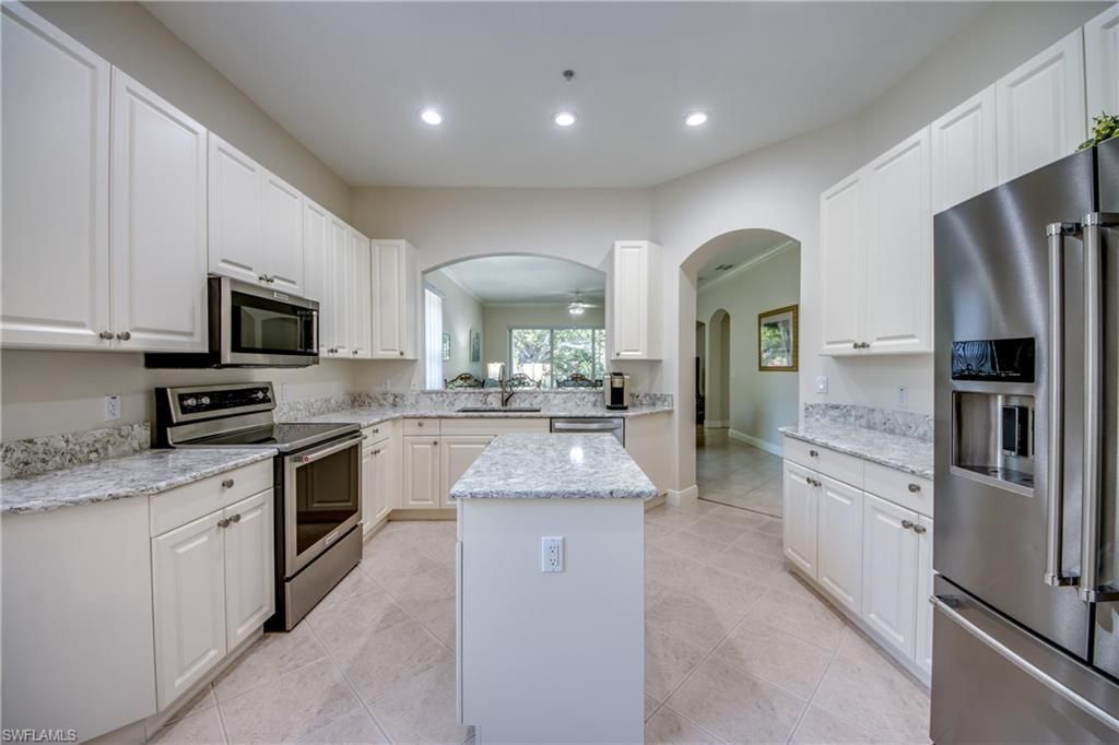 5912 Tarpon Gardens Cir, Unit 201, Cape Coral, FL 33914 Photo