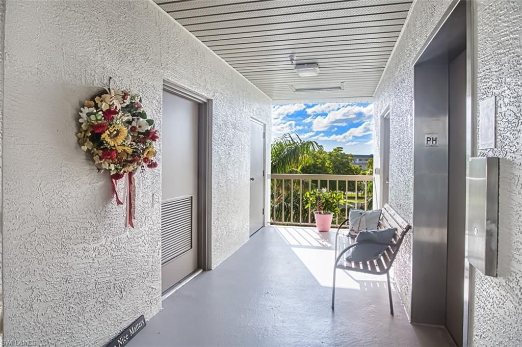 14871 Hole In 1 Cir, Unit PH5, Fort Myers, FL 33919 Photo