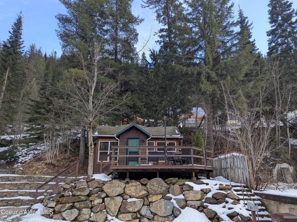 920 Pearl ST, Wallace, ID 83873