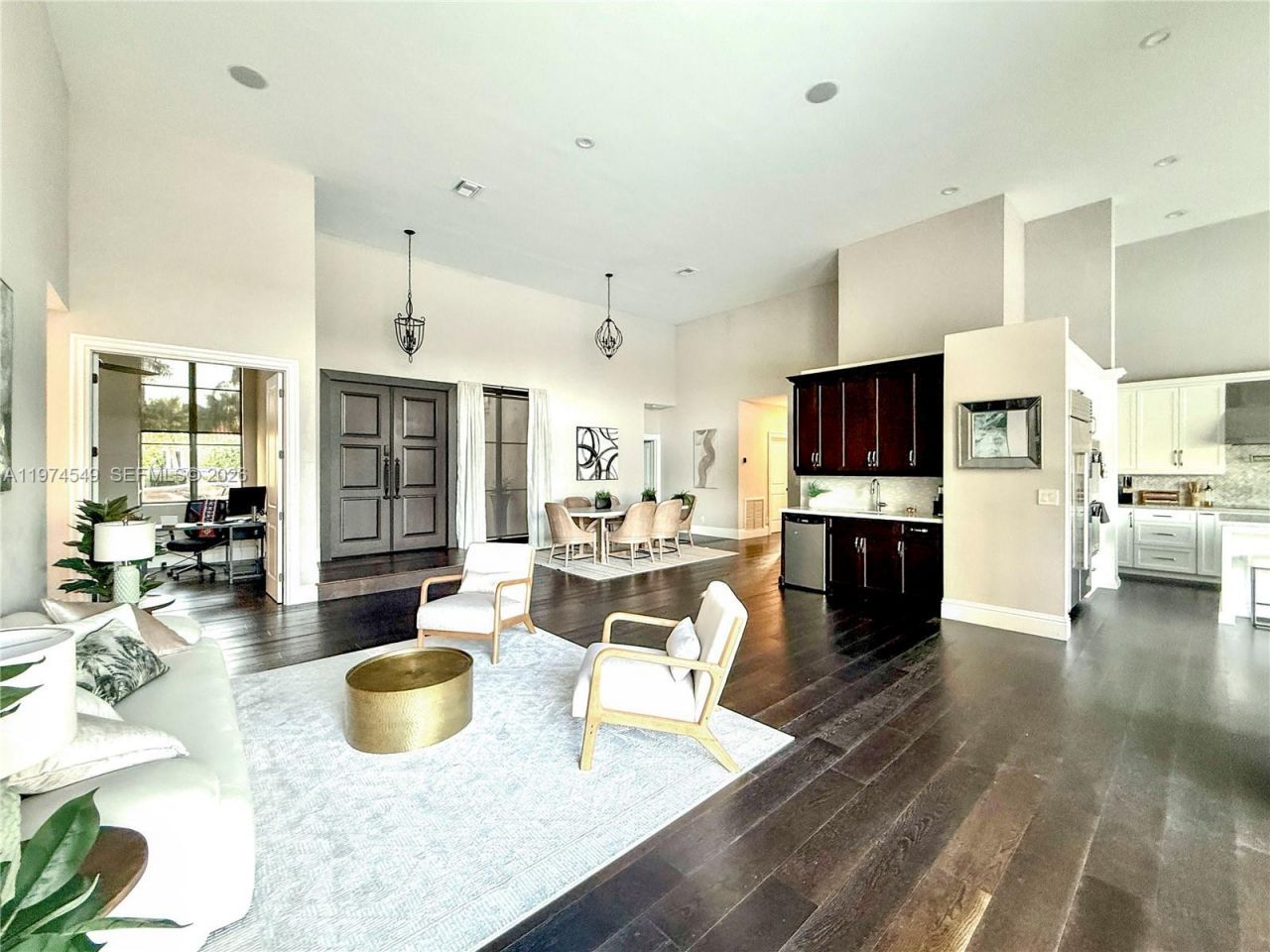 400 Alexandra Cir , Weston, FL 33326 Photo