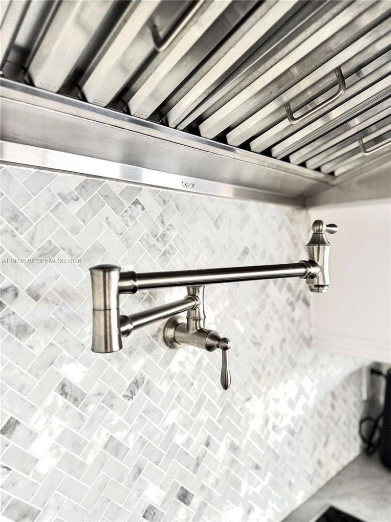 400 Alexandra Cir , Weston, FL 33326 Photo