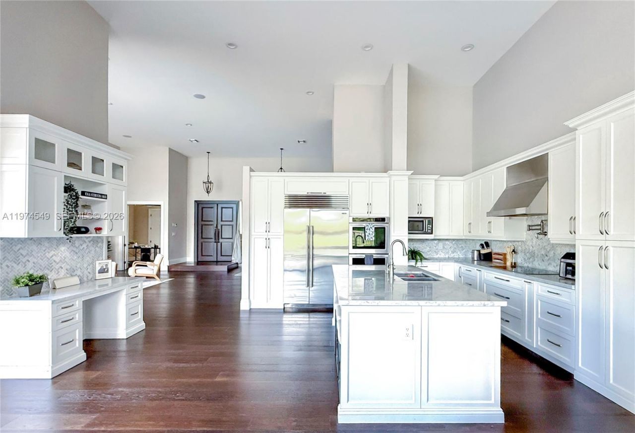 400 Alexandra Cir , Weston, FL 33326 Photo