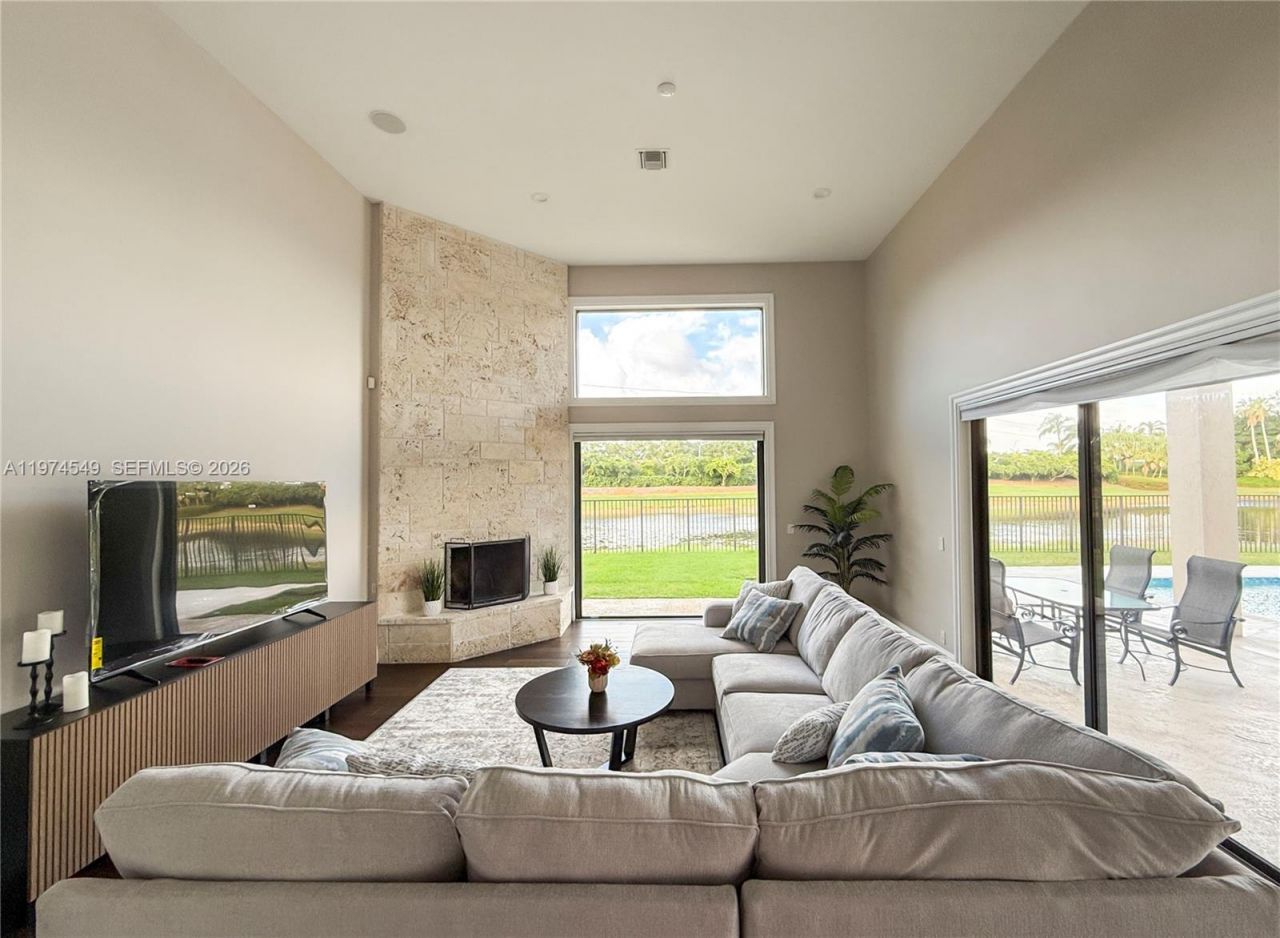 400 Alexandra Cir , Weston, FL 33326 Photo