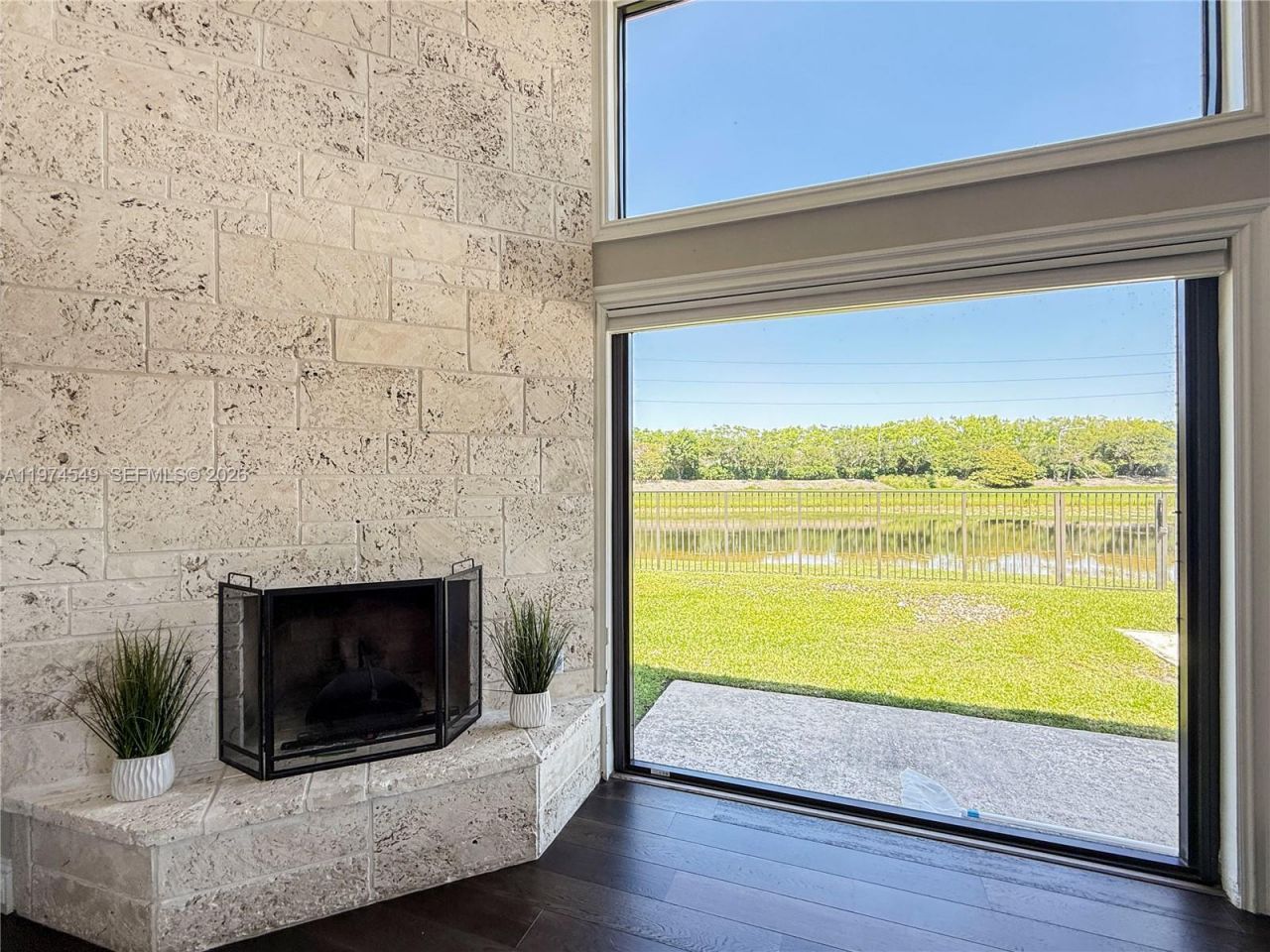 400 Alexandra Cir , Weston, FL 33326 Photo