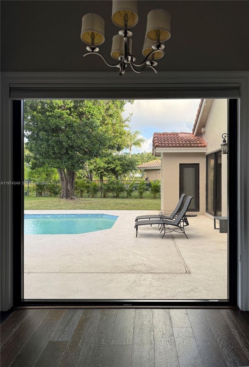 400 Alexandra Cir , Weston, FL 33326 Photo