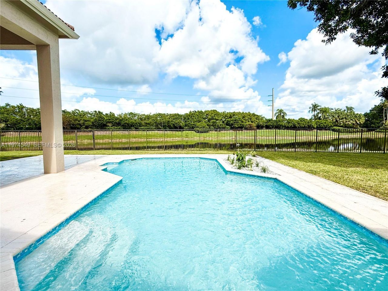 400 Alexandra Cir , Weston, FL 33326 Photo