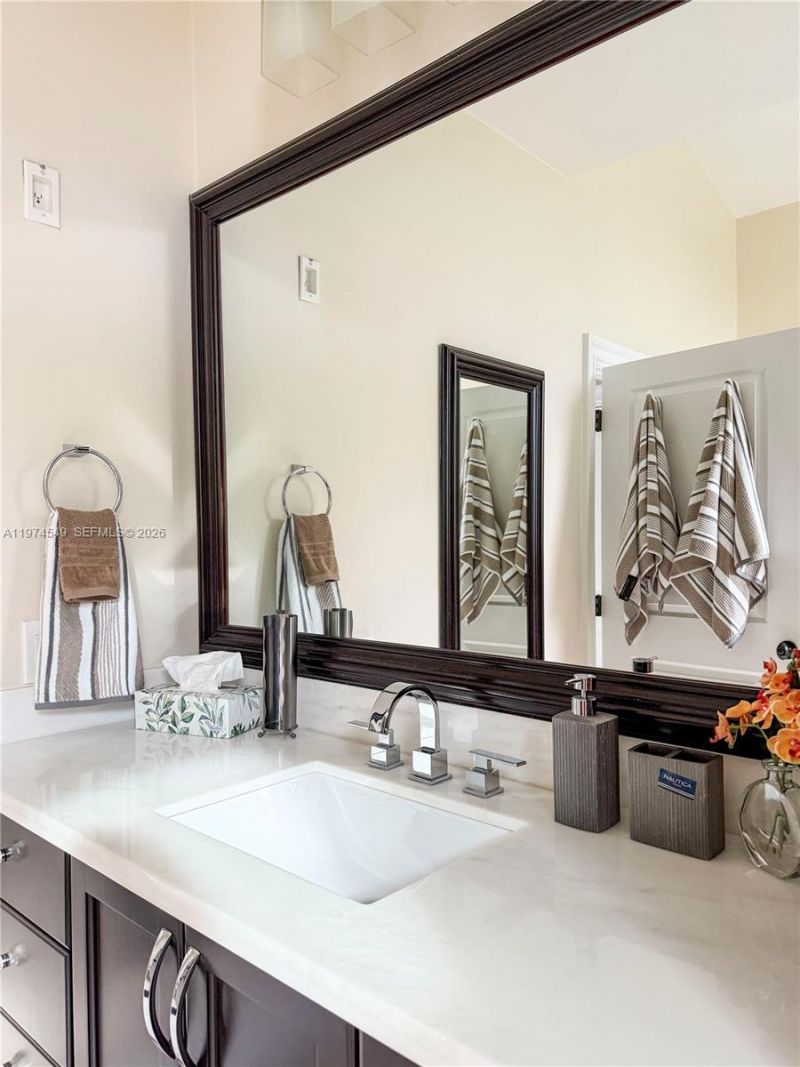 400 Alexandra Cir , Weston, FL 33326 Photo