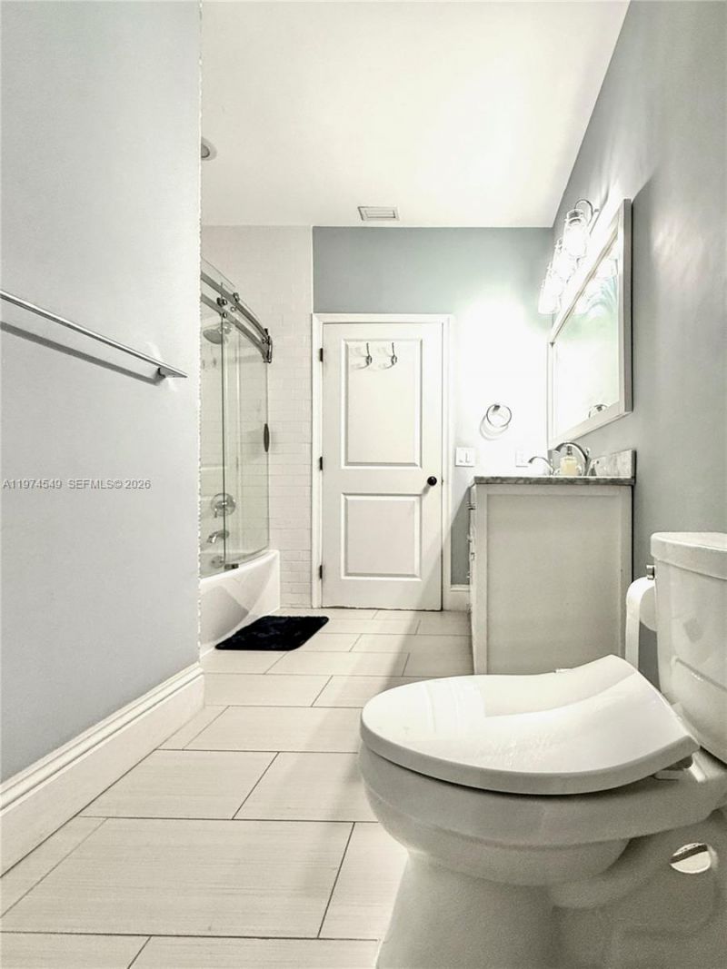 400 Alexandra Cir , Weston, FL 33326 Photo