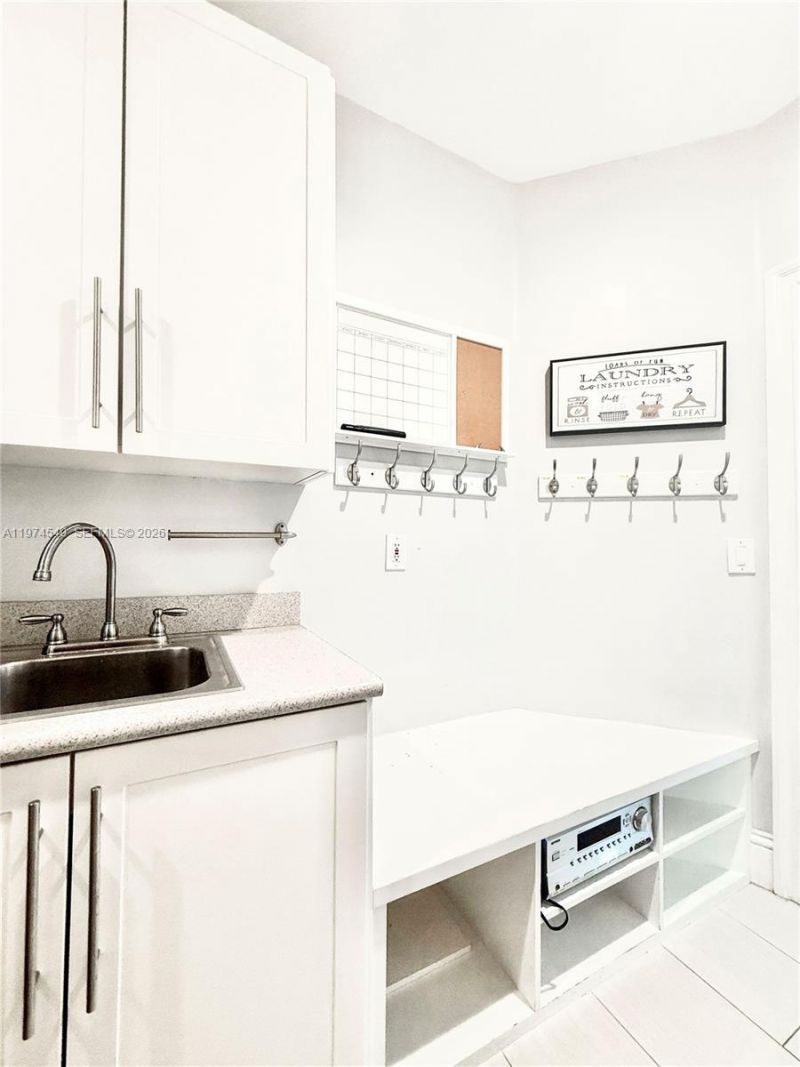 400 Alexandra Cir , Weston, FL 33326 Photo