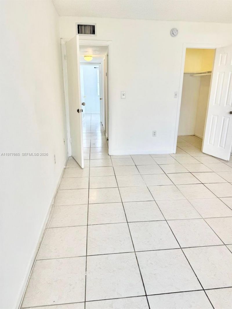 301 NW 177th St, Unit 204, Miami Gardens, FL 33169 Photo