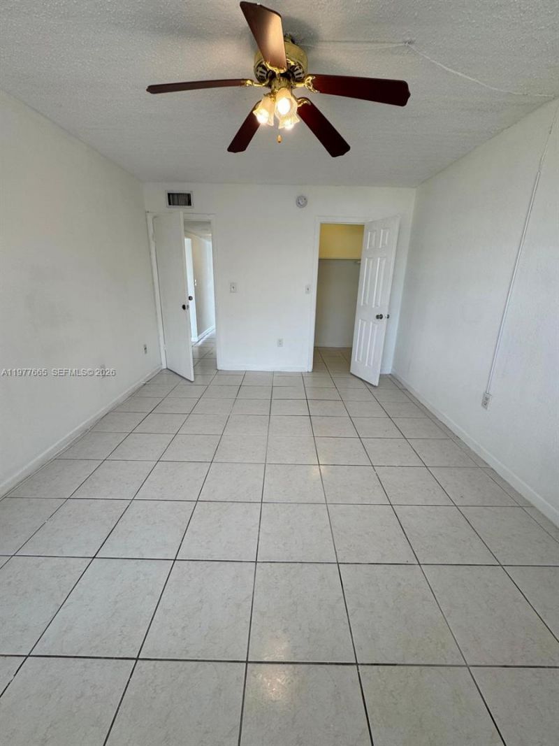 301 NW 177th St, Unit 204, Miami Gardens, FL 33169 Photo