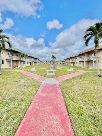 301 NW 177th St, Unit 204, Miami Gardens, FL 33169 Photo