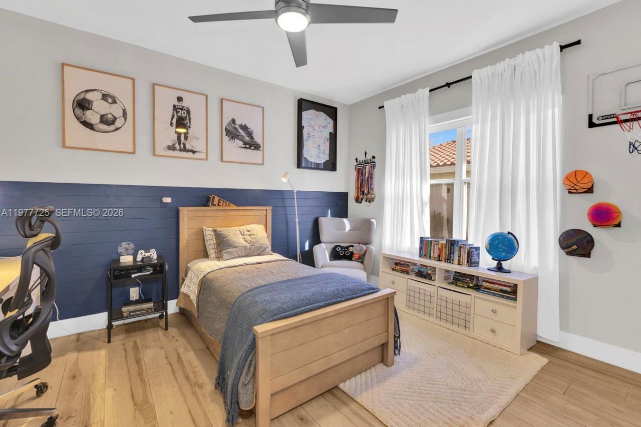 1202 S Manor Dr S , Weston, FL 33326 Photo