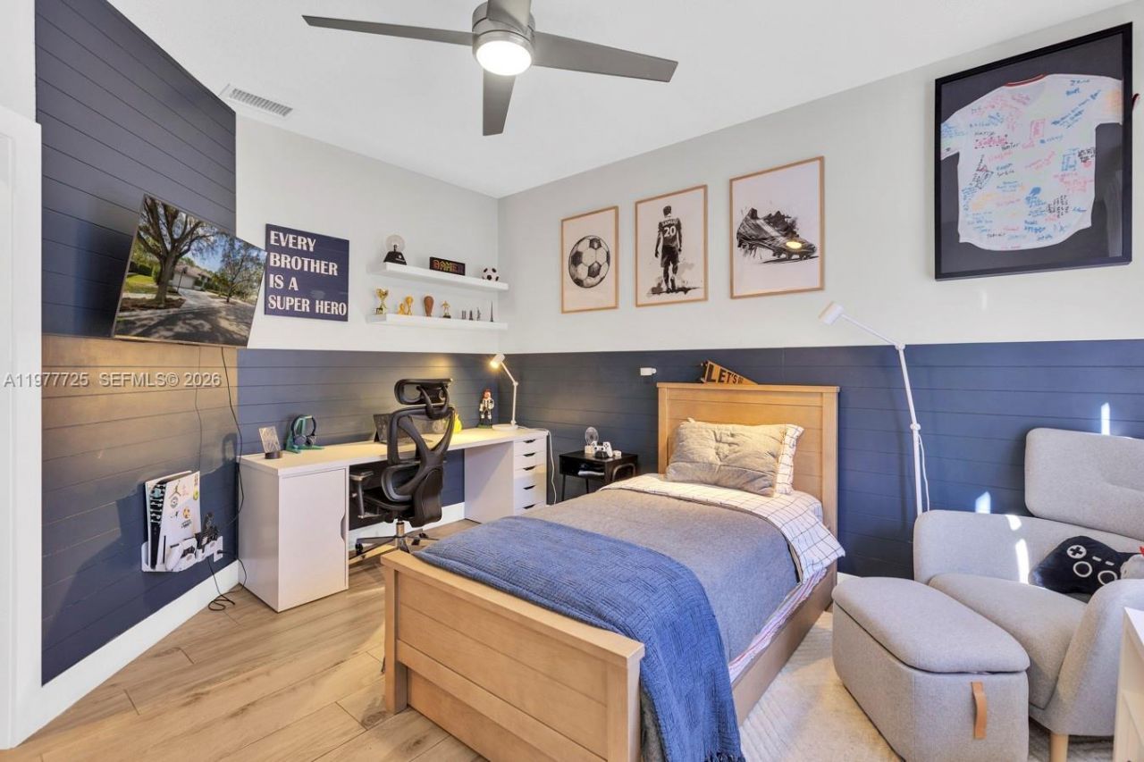 1202 S Manor Dr S , Weston, FL 33326 Photo