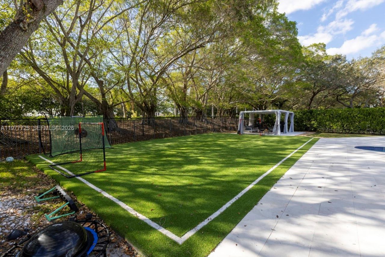 1202 S Manor Dr S , Weston, FL 33326 Photo