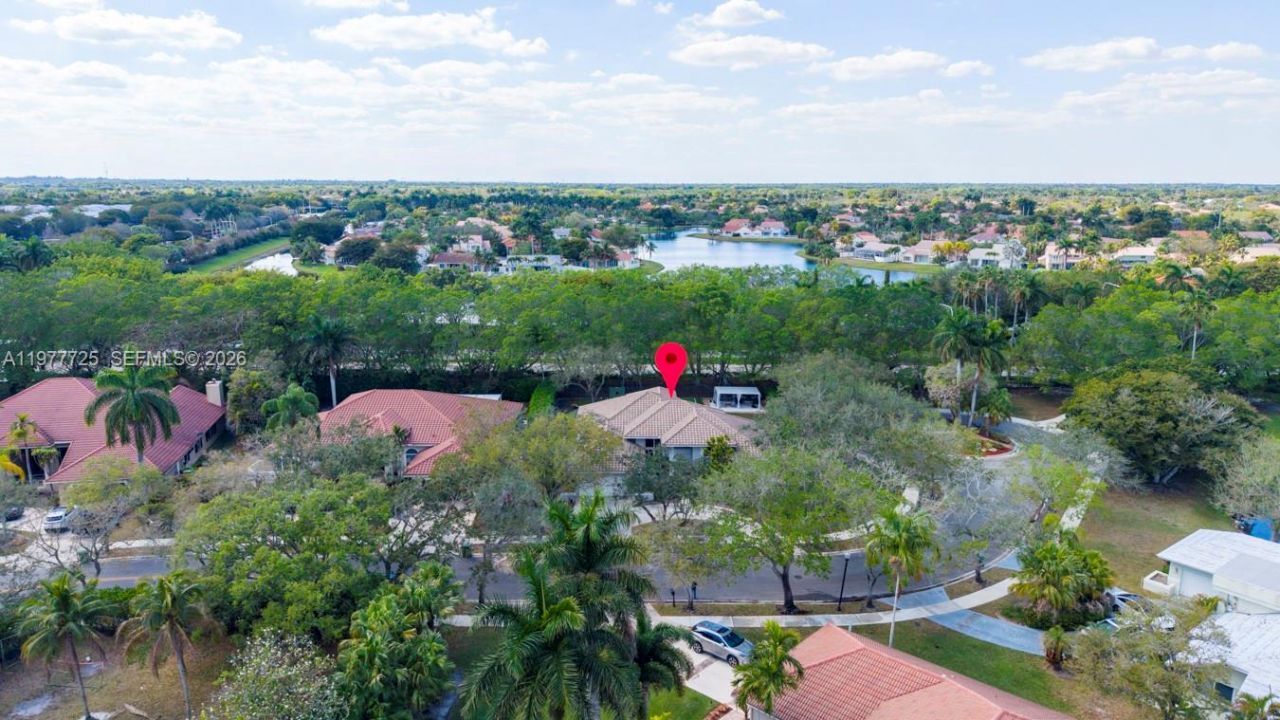 1202 S Manor Dr S , Weston, FL 33326 Photo