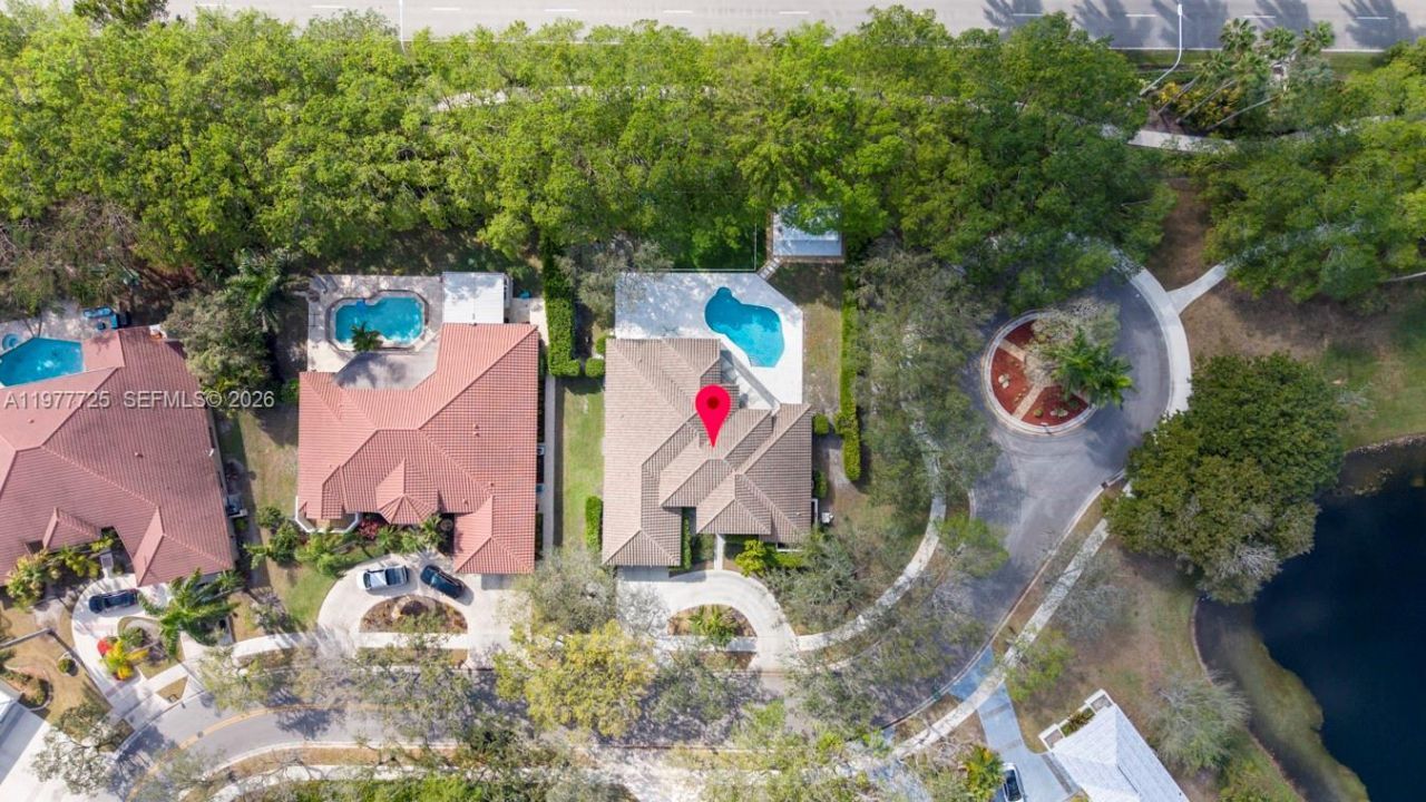 1202 S Manor Dr S , Weston, FL 33326 Photo