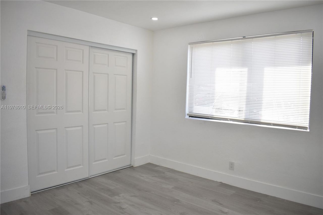 900 NW 8th Ave , Unit 3, Pompano Beach, FL 33060 Photo