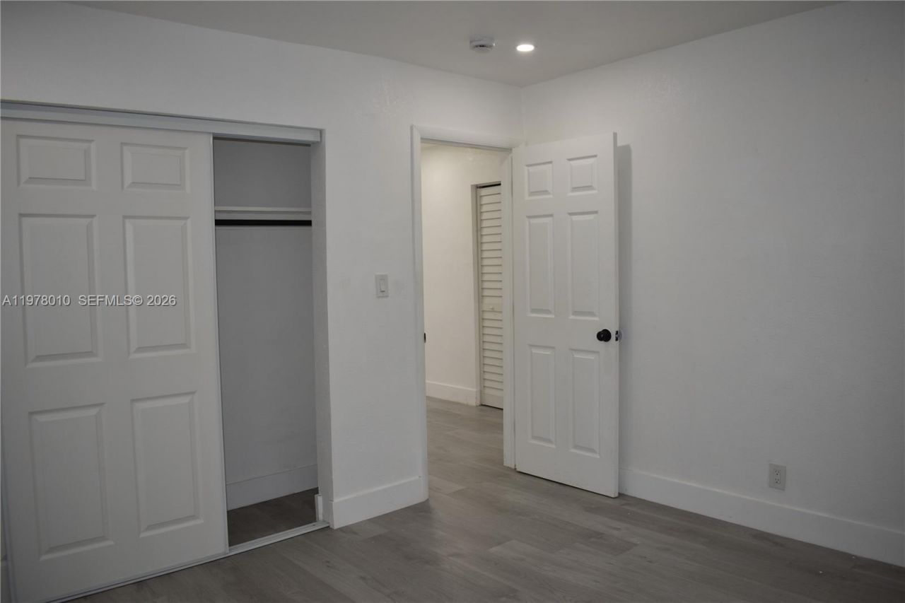 900 NW 8th Ave , Unit 3, Pompano Beach, FL 33060 Photo