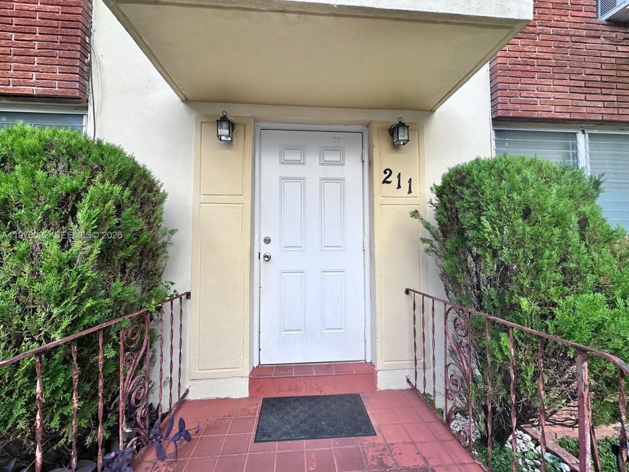 215 Zamora Ave , Unit 4, Coral Gables, FL 33134 Photo