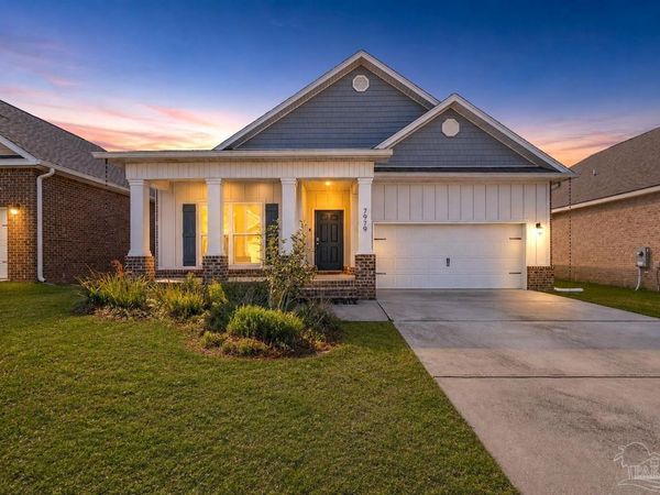 7979 Burnside Loop, Pensacola, FL 32526