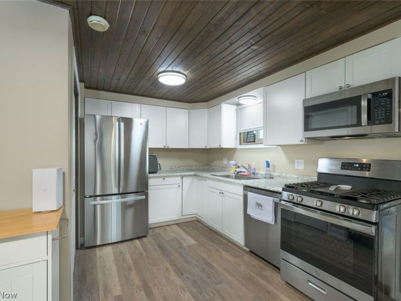 9345 Briar Drive, Streetsboro, OH 44241 Photo 11