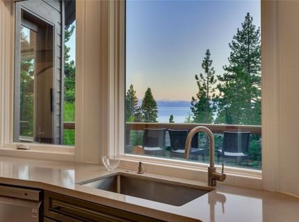 949 Fairview Boulevard, Incline Village, NV 89451 Photo