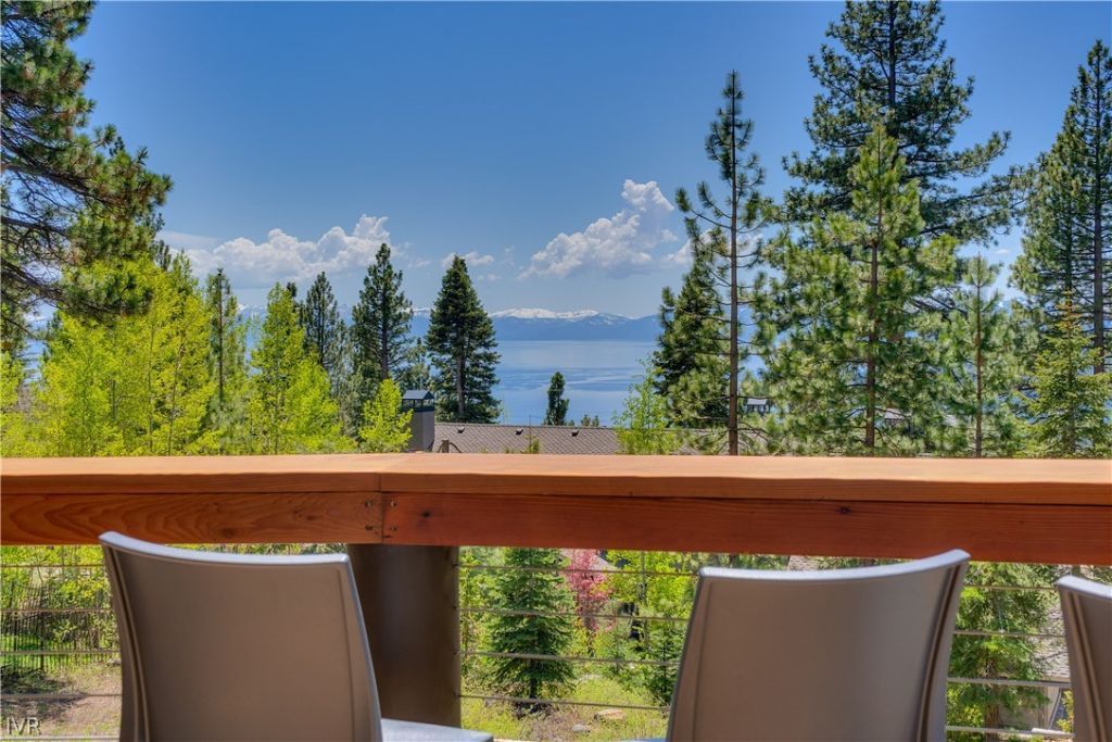 949 Fairview Boulevard, Incline Village, NV 89451 Photo