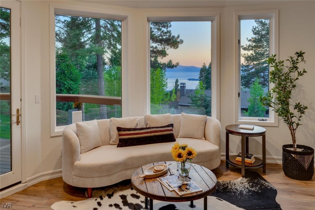 949 Fairview Boulevard, Incline Village, NV 89451 Photo