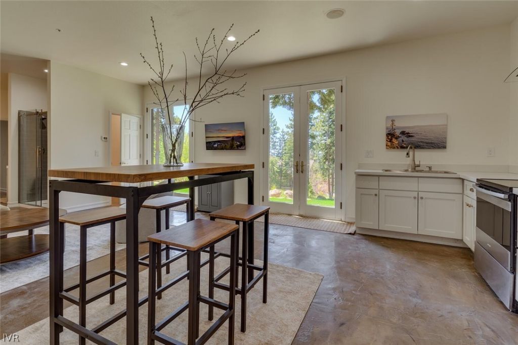 949 Fairview Boulevard, Incline Village, NV 89451 Photo