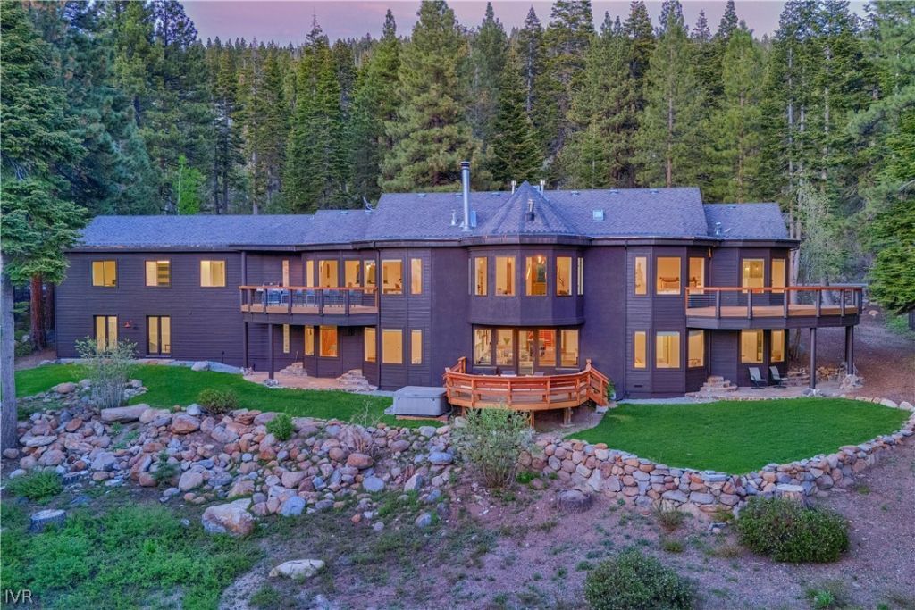 949 Fairview Boulevard, Incline Village, NV 89451 Photo