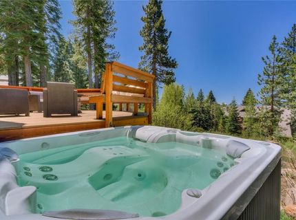 949 Fairview Boulevard, Incline Village, NV 89451 Photo