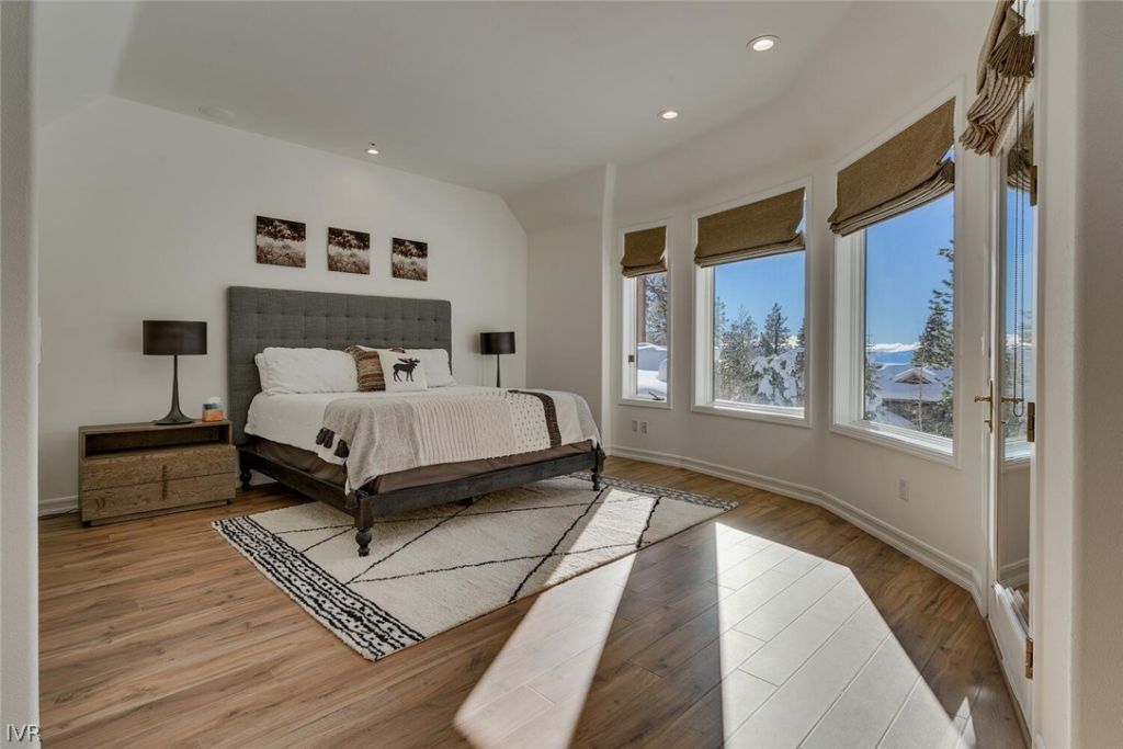 949 Fairview Boulevard, Incline Village, NV 89451 Photo