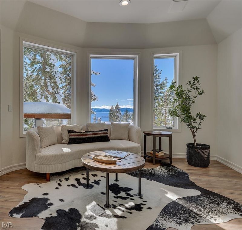 949 Fairview Boulevard, Incline Village, NV 89451 Photo