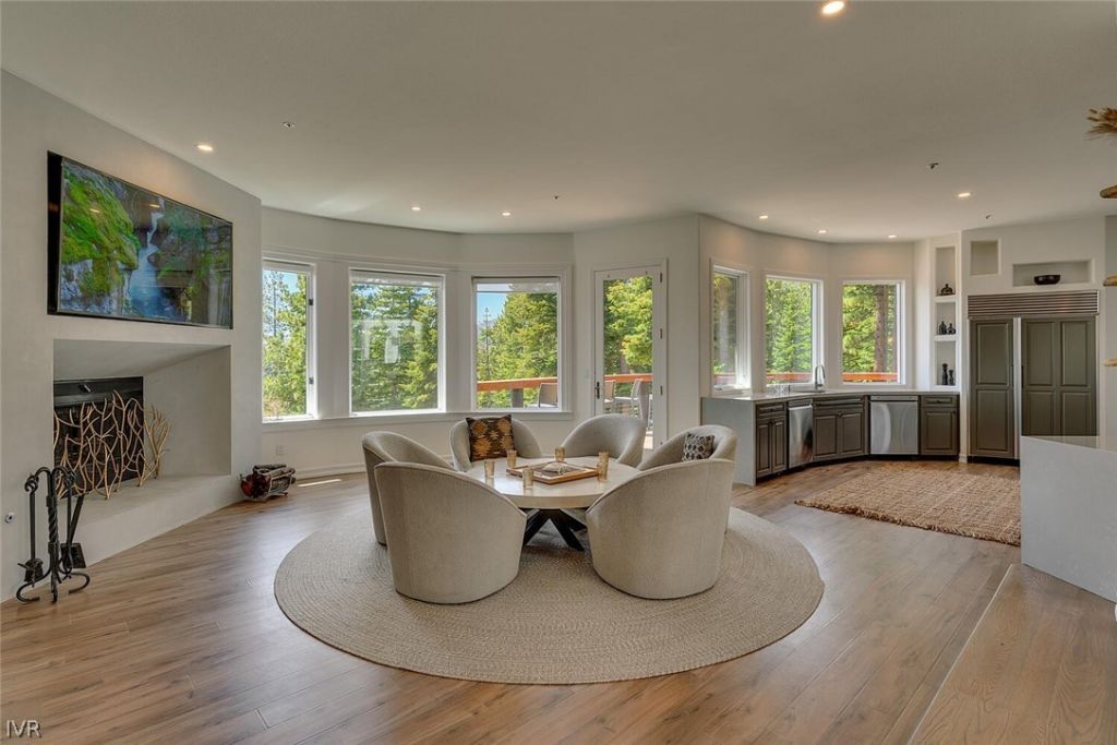 949 Fairview Boulevard, Incline Village, NV 89451 Photo