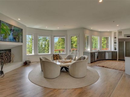 949 Fairview Boulevard, Incline Village, NV 89451 Photo