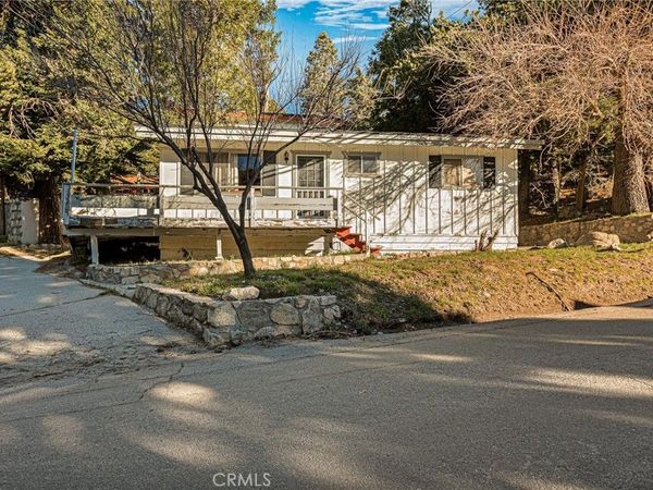 1164 Bear Springs, Rimforest, CA 92378