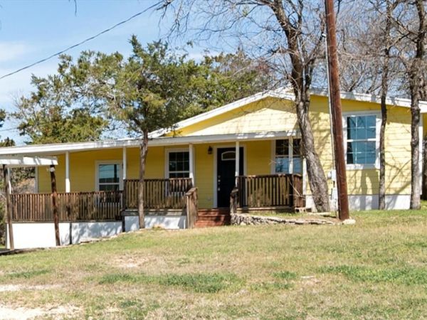 508 Lois Circle, Granbury, TX 76049
