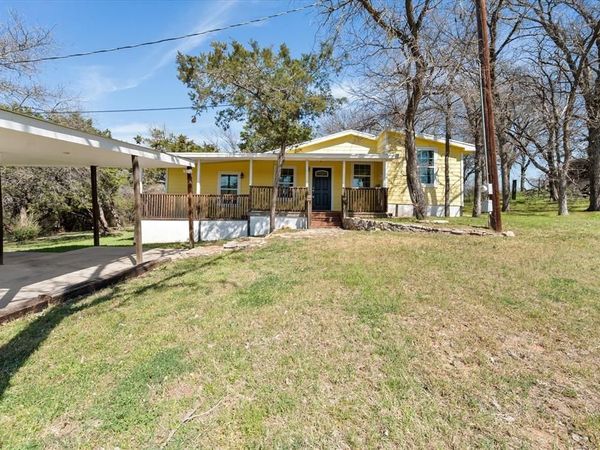 508 Lois Circle , Granbury, TX 76049