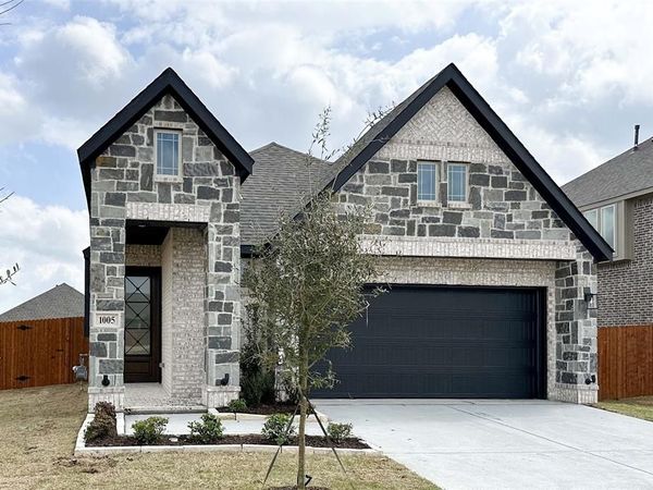 1005 River Oaks Drive , Godley, TX 76044
