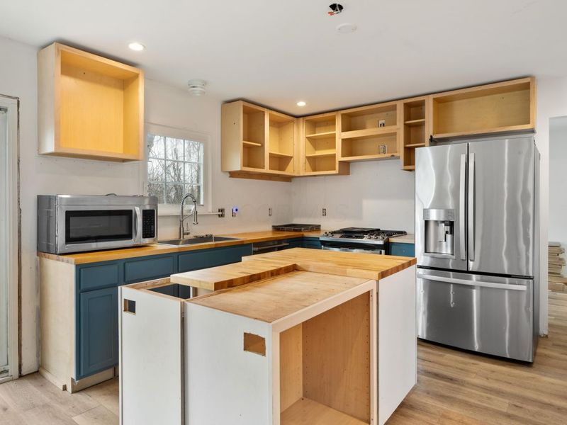 696 Tree Bend Court, Westerville, OH 43082 Photo 10