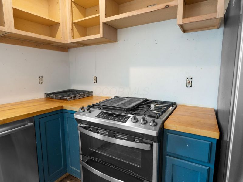 696 Tree Bend Court, Westerville, OH 43082 Photo 12